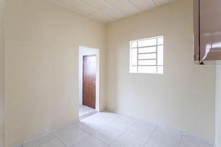 Casa à venda com 300m², 3 quartos e 2 vagas Casa à venda com 300m², 3 quartos e 2 vagasCopa
