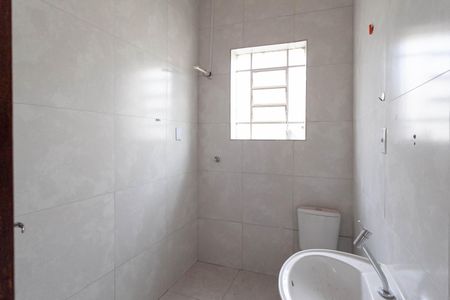 Casa à venda com 300m², 3 quartos e 2 vagas Casa à venda com 300m², 3 quartos e 2 vagasBanheiro social