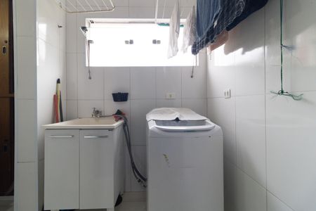 Apartamento à venda com 75m², 3 quartos e 1 vaga Apartamento à venda com 75m², 3 quartos e 1 vagaLavanderia
