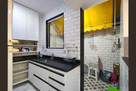 Apartamento para alugar com 65m², 2 quartos e 1 vaga Apartamento para alugar com 65m², 2 quartos e 1 vagaCozinha