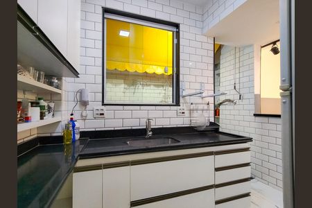 Apartamento para alugar com 65m², 2 quartos e 1 vaga Apartamento para alugar com 65m², 2 quartos e 1 vagaCozinha