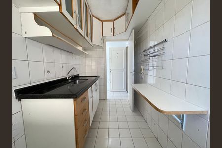 Apartamento para alugar com 47m², 2 quartos e 1 vaga Apartamento para alugar com 47m², 2 quartos e 1 vagaCozinha