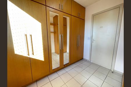 Apartamento para alugar com 47m², 2 quartos e 1 vaga Apartamento para alugar com 47m², 2 quartos e 1 vagaQuarto 2