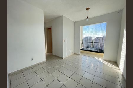 Sala de apartamento para alugar com 2 quartos, 47m² em Jardim Celeste, São Paulo