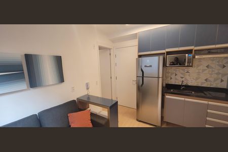 Sala de apartamento para alugar com 2 quartos, 25m² em Vila Ema, São Paulo