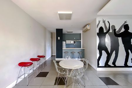 Apartamento à venda com 70m², 2 quartos e 2 vagasÁrea comum