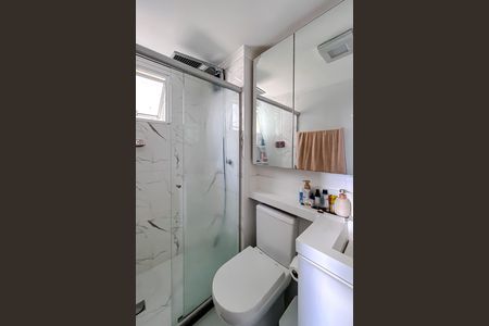 Apartamento à venda com 70m², 2 quartos e 2 vagasBanheiro da Suíte