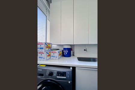 Apartamento à venda com 70m², 2 quartos e 2 vagasÁrea de Serviço