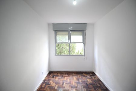 Quarto 1 de apartamento à venda com 1 quarto, 44m² em Vila Ipiranga, Porto Alegre