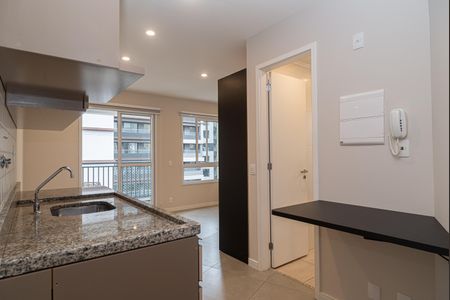 Studio para alugar com 28m², 1 quarto e sem vaga Studio para alugar com 28m², 1 quarto e sem vagaCozinha