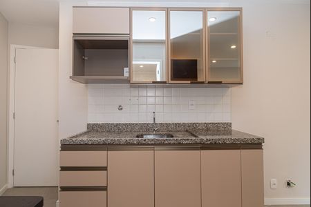 Studio para alugar com 28m², 1 quarto e sem vaga Studio para alugar com 28m², 1 quarto e sem vagaCozinha
