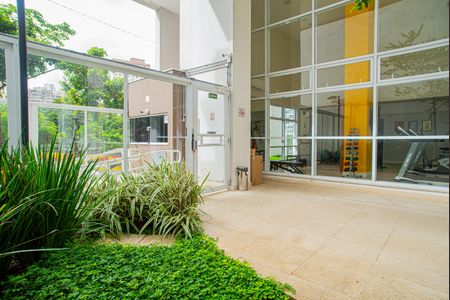 Studio para alugar com 28m², 1 quarto e sem vaga Studio para alugar com 28m², 1 quarto e sem vagaÁrea comum - Entrada do Condomínio