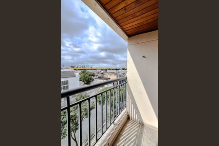 Apartamento para alugar com 70m², 3 quartos e 1 vaga Apartamento para alugar com 70m², 3 quartos e 1 vagaVaranda