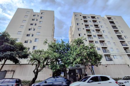 Apartamento para alugar com 70m², 3 quartos e 1 vaga Apartamento para alugar com 70m², 3 quartos e 1 vagaFachada com Plaquinha