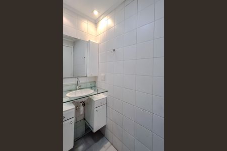 Apartamento para alugar com 70m², 3 quartos e 1 vaga Apartamento para alugar com 70m², 3 quartos e 1 vagaBanheiro