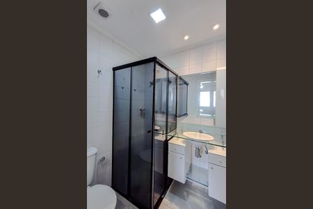 Apartamento para alugar com 70m², 3 quartos e 1 vaga Apartamento para alugar com 70m², 3 quartos e 1 vagaBanheiro da Suíte
