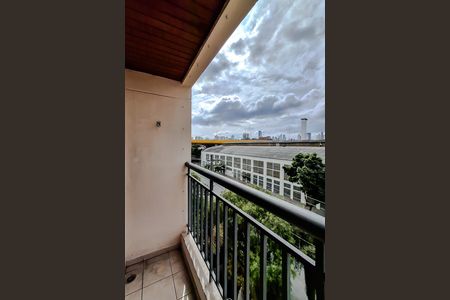 Apartamento para alugar com 70m², 3 quartos e 1 vaga Apartamento para alugar com 70m², 3 quartos e 1 vagaVaranda