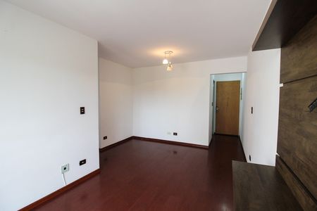 Sala de apartamento para alugar com 3 quartos, 60m² em Jardim Jaqueline, São Paulo