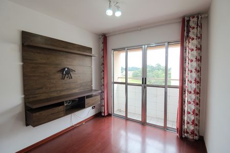 Sala de apartamento para alugar com 3 quartos, 60m² em Jardim Jaqueline, São Paulo