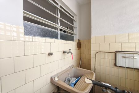 Apartamento para alugar com 63m², 2 quartos e 1 vagaÁrea de Serviço