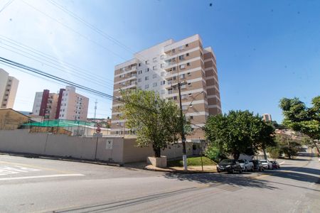 Apartamento à venda com 47m², 2 quartos e 1 vaga Apartamento à venda com 47m², 2 quartos e 1 vagaFACHADA