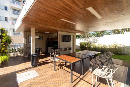 Apartamento à venda com 47m², 2 quartos e 1 vaga Apartamento à venda com 47m², 2 quartos e 1 vagaÁREA COMUM - CHURRASQUEIRA