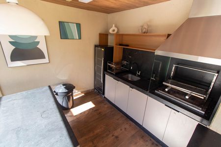 Apartamento à venda com 47m², 2 quartos e 1 vaga Apartamento à venda com 47m², 2 quartos e 1 vagaÁREA COMUM - CHURRASQUEIRA