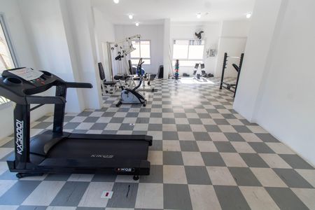 Apartamento à venda com 47m², 2 quartos e 1 vaga Apartamento à venda com 47m², 2 quartos e 1 vagaÁREA COMUM - ACADEMIA