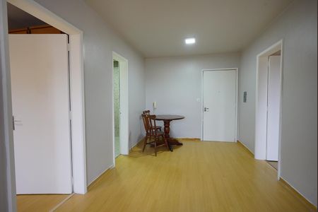 Sala de apartamento para alugar com 1 quarto, 50m² em Partenon, Porto Alegre