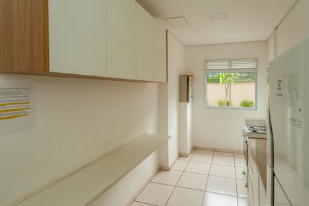 Apartamento para alugar com 40m², 2 quartos e 1 vagaÁrea comum - Salão de festas