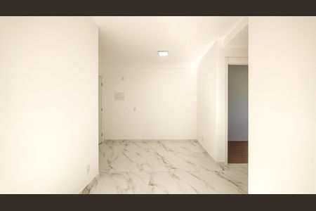 Sala de apartamento para alugar com 2 quartos, 40m² em Usina Piratininga, São Paulo