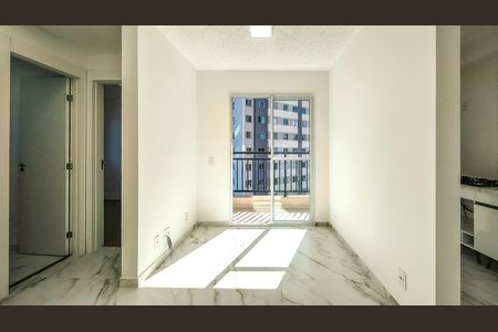 Sala de apartamento para alugar com 2 quartos, 40m² em Usina Piratininga, São Paulo