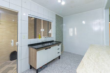 Casa para alugar com 75m², 2 quartos e 1 vaga
