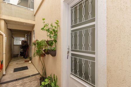 Casa para alugar com 75m², 2 quartos e 1 vaga
