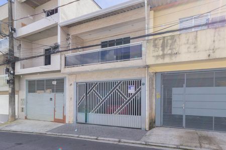 Casa para alugar com 75m², 2 quartos e 1 vaga