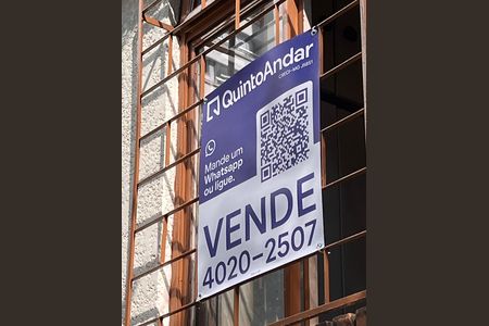 Apartamento à venda com 120m², 3 quartos e 2 vagas Apartamento à venda com 120m², 3 quartos e 2 vagasPlaca