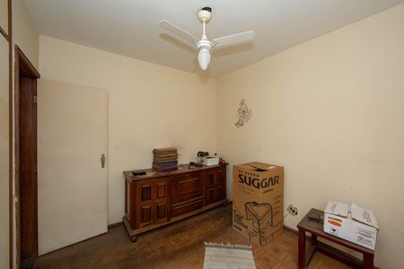 Apartamento à venda com 120m², 3 quartos e 2 vagas Apartamento à venda com 120m², 3 quartos e 2 vagasQuarto 1