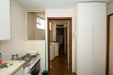 Apartamento à venda com 120m², 3 quartos e 2 vagas Apartamento à venda com 120m², 3 quartos e 2 vagasCozinha