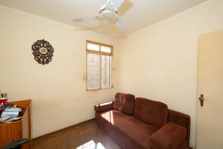 Apartamento à venda com 120m², 3 quartos e 2 vagas Apartamento à venda com 120m², 3 quartos e 2 vagasQuarto 2