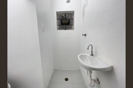 Casa à venda com 151m², 3 quartos e 2 vagas Casa à venda com 151m², 3 quartos e 2 vagasBanheiro 1