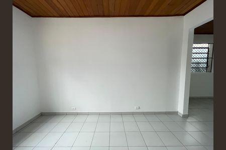Casa à venda com 151m², 3 quartos e 2 vagas Casa à venda com 151m², 3 quartos e 2 vagasSala