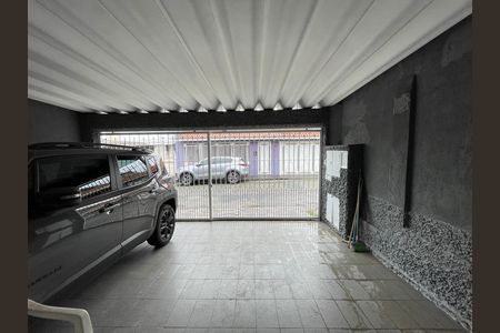 Casa à venda com 151m², 3 quartos e 2 vagas Casa à venda com 151m², 3 quartos e 2 vagasGaragem