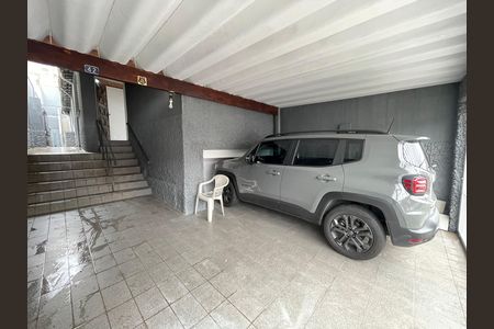 Casa à venda com 151m², 3 quartos e 2 vagas Casa à venda com 151m², 3 quartos e 2 vagasGaragem
