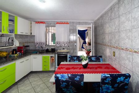Casa à venda com 74m², 2 quartos e sem vaga Casa à venda com 74m², 2 quartos e sem vagaCozinha