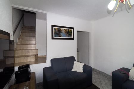 Casa à venda com 74m², 2 quartos e sem vaga Casa à venda com 74m², 2 quartos e sem vagaSala