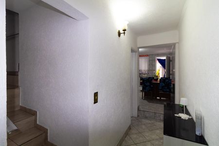 Corredor de casa à venda com 2 quartos, 74m² em São Lucas, São Paulo
