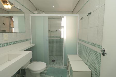Apartamento para alugar com 70m², 2 quartos e sem vagaBanheiro