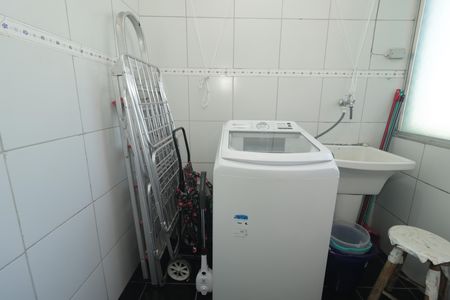 Apartamento para alugar com 70m², 2 quartos e sem vagaÁrea de Serviço