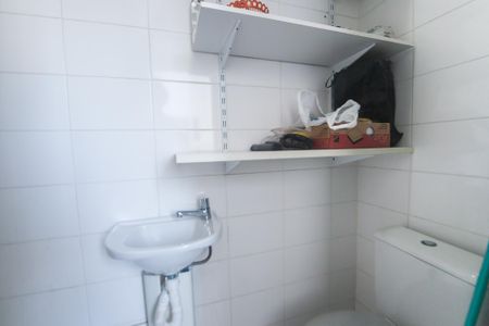 Apartamento para alugar com 75m², 3 quartos e 2 vagas Apartamento para alugar com 75m², 3 quartos e 2 vagasBanheiro de serviço