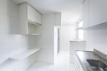 Apartamento para alugar com 75m², 3 quartos e 2 vagas Apartamento para alugar com 75m², 3 quartos e 2 vagasCozinha